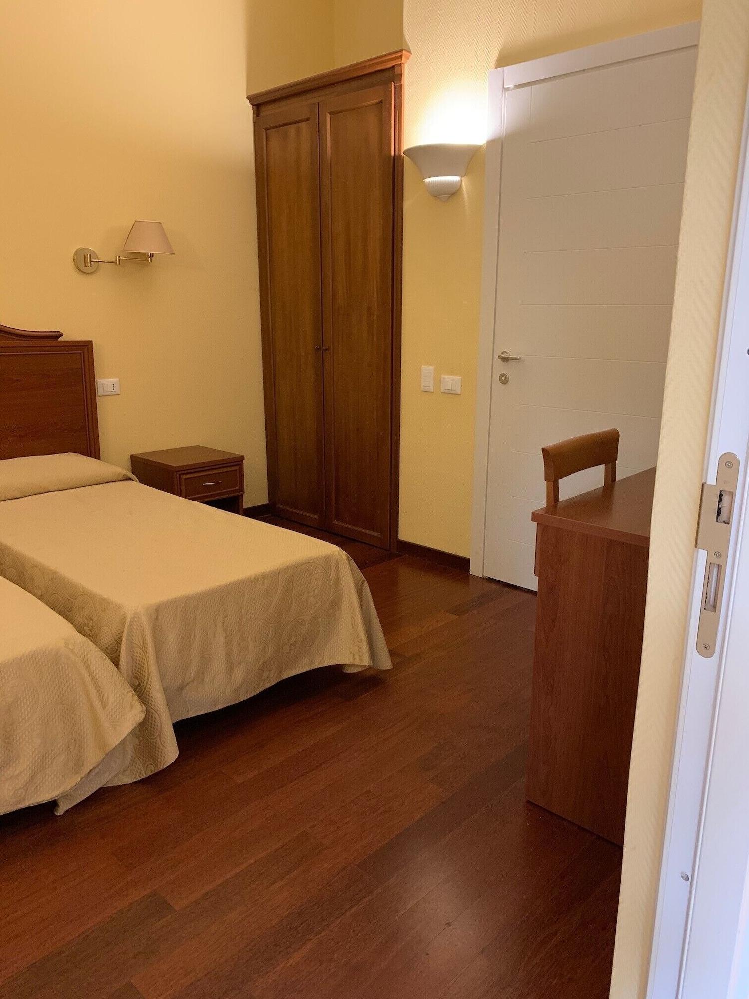 אריצ'ה Hotel Villa Aricia מראה חיצוני תמונה