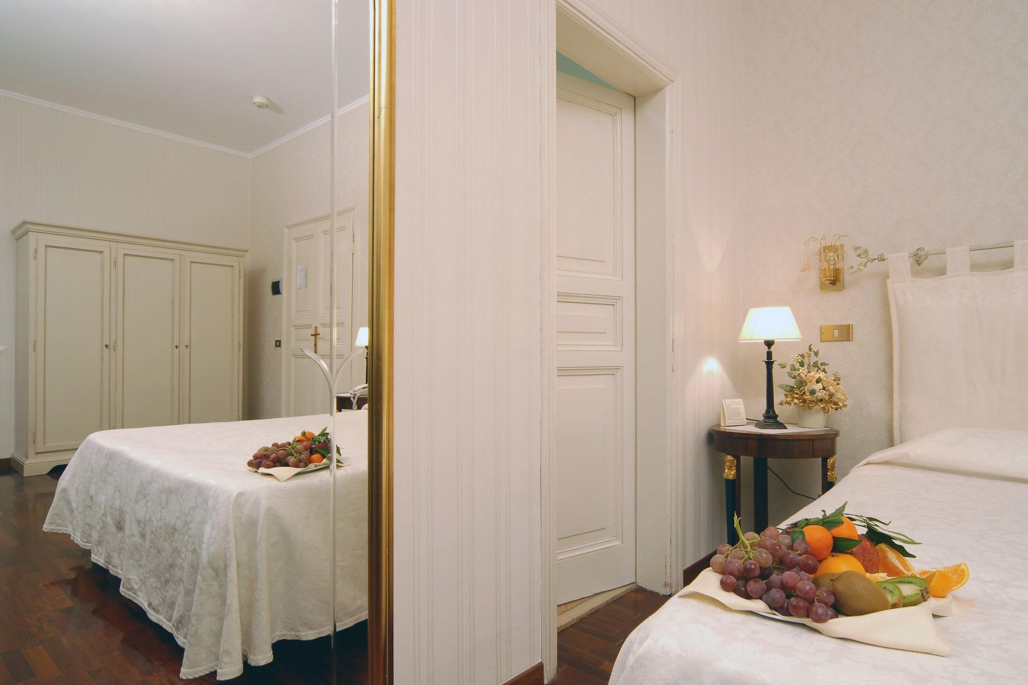 אריצ'ה Hotel Villa Aricia מראה חיצוני תמונה