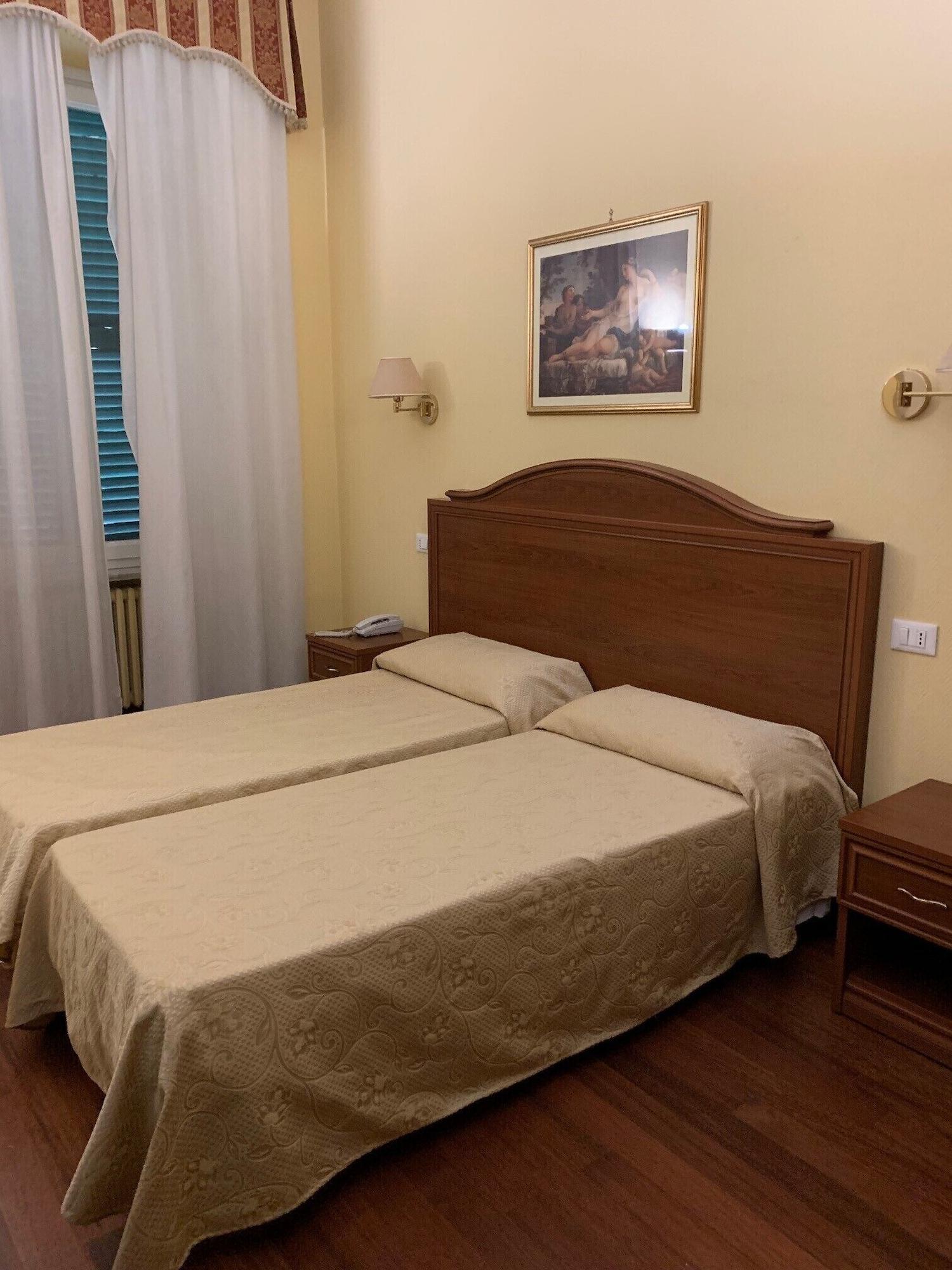 אריצ'ה Hotel Villa Aricia מראה חיצוני תמונה