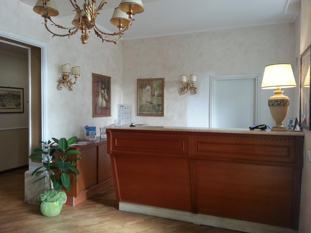 אריצ'ה Hotel Villa Aricia מראה חיצוני תמונה